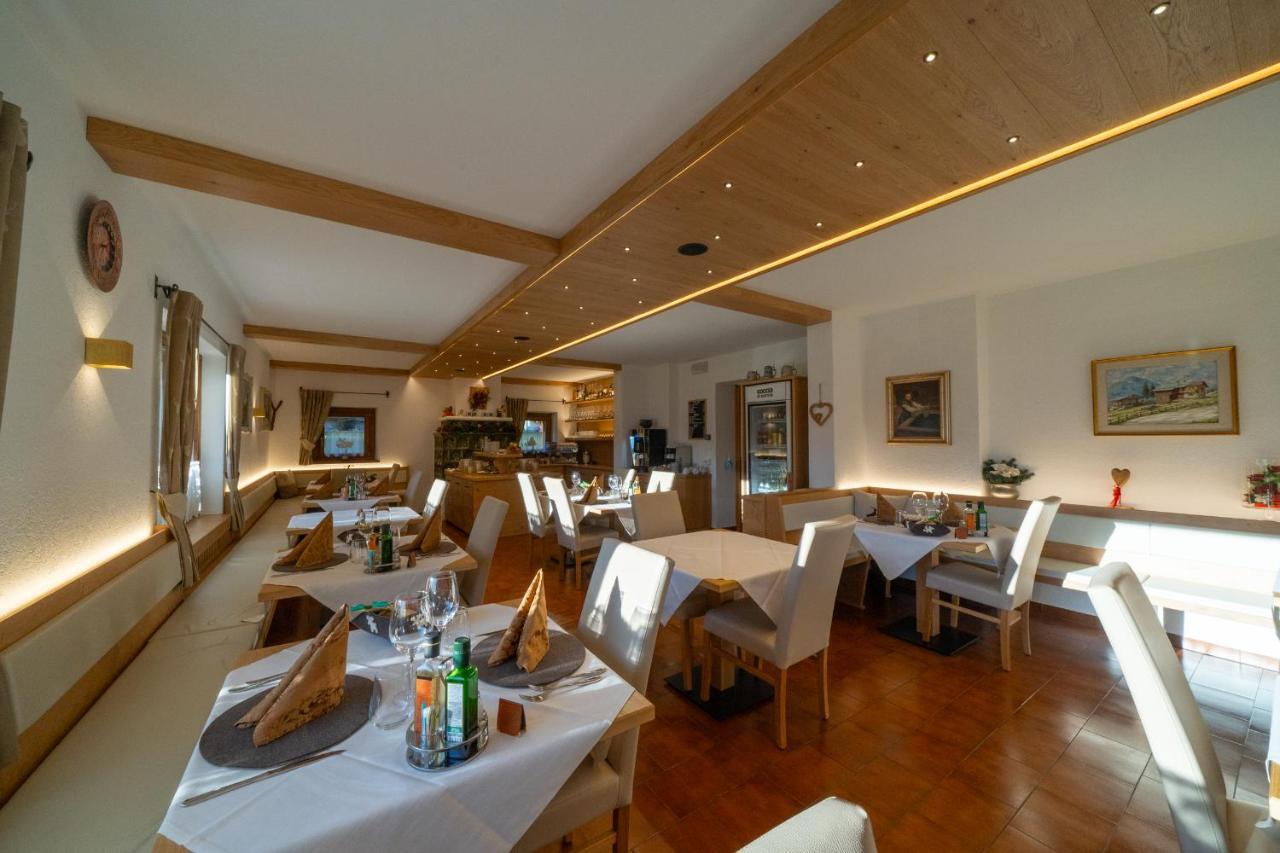 Hotel Fontana サッパーダ エクステリア 写真